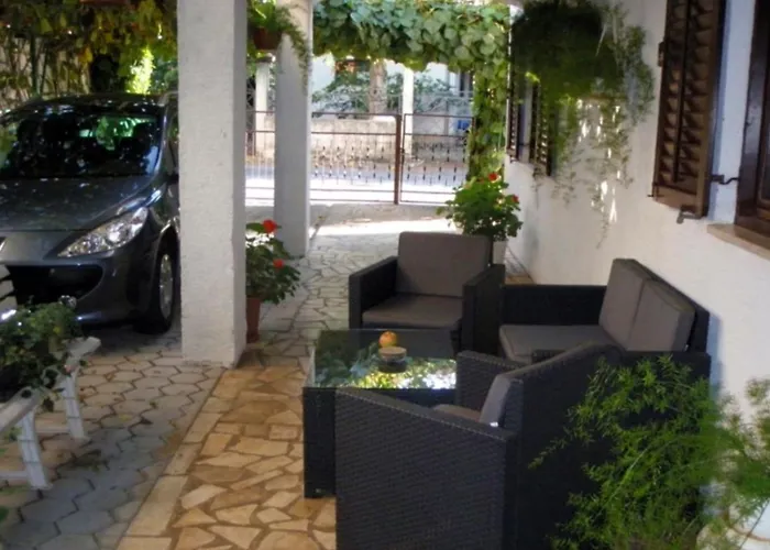 Appartamento With Parking Space - 7023