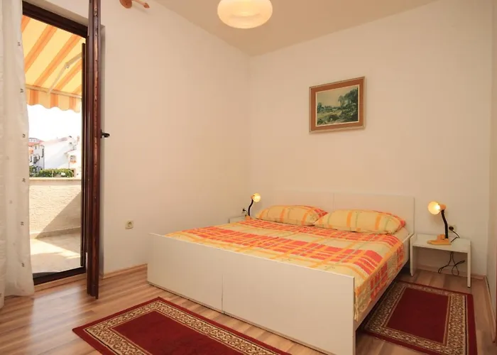 With Parking Space - 7023 Porec