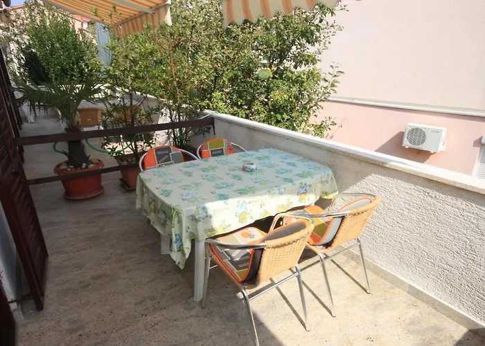 With Parking Space - 7023 Porec