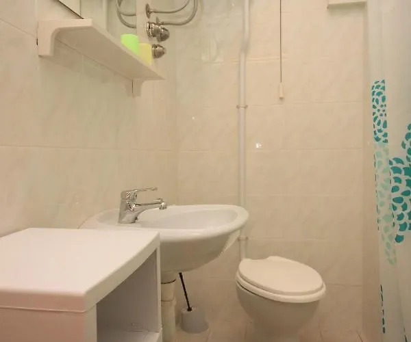 With Parking Space - 7023 Porec