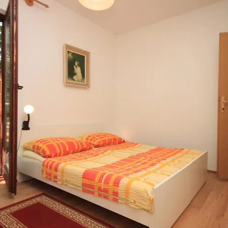 With Parking Space - 7023 Пореч